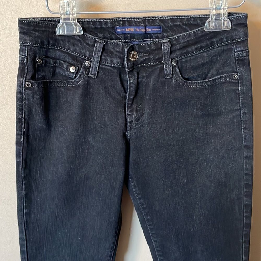 Black Levi’s Mid Rise Skinny jeans